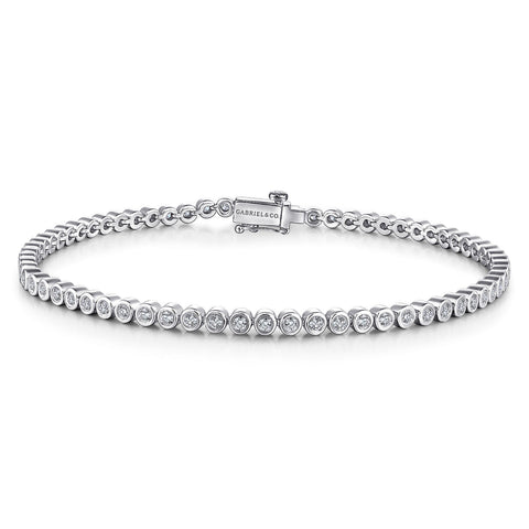 Round Brilliant Diamond Bracelet in 18K White Gold