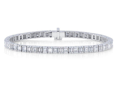Round Brilliant Diamond Bracelet in 18K White Gold