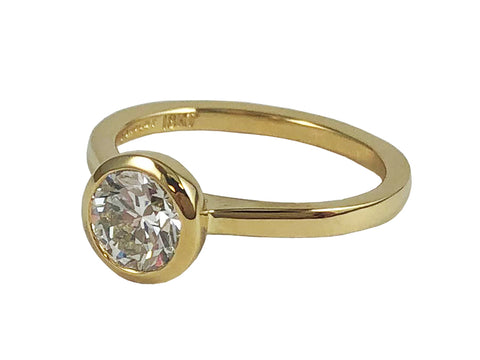 Vintage-Inspired Diamond "Gabby" Wedding Band