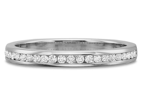 Oval Brilliant Diamond Engagement Ring