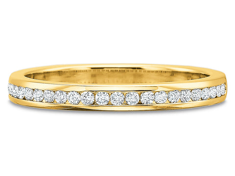 Oval Brilliant Diamond Engagement Ring